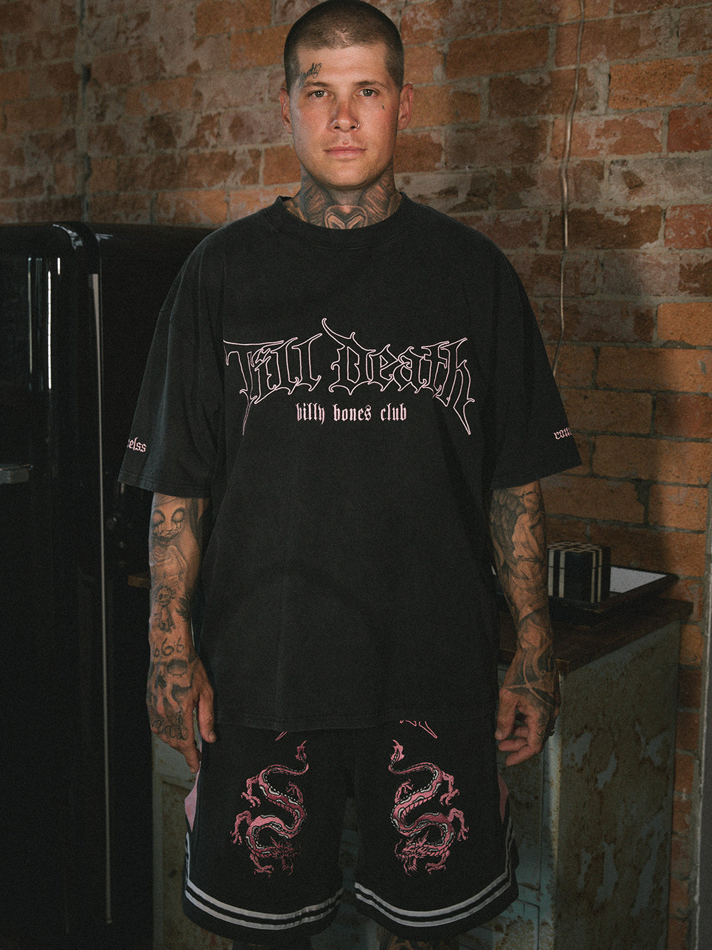 Hopeless Romantic Tee - Vintage Black