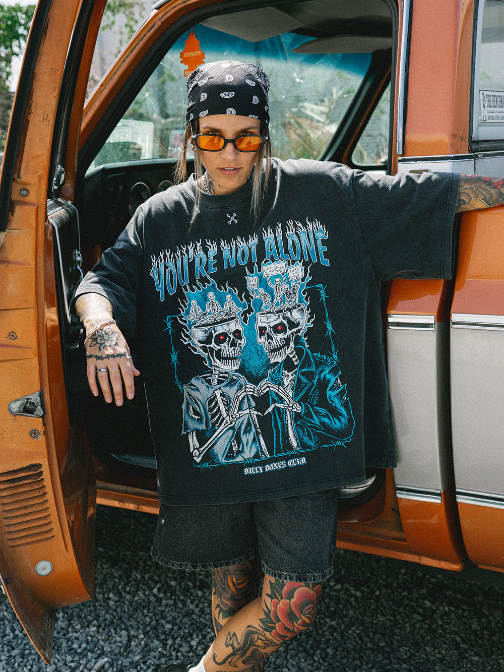 You're Not Alone Tee - Vintage Black