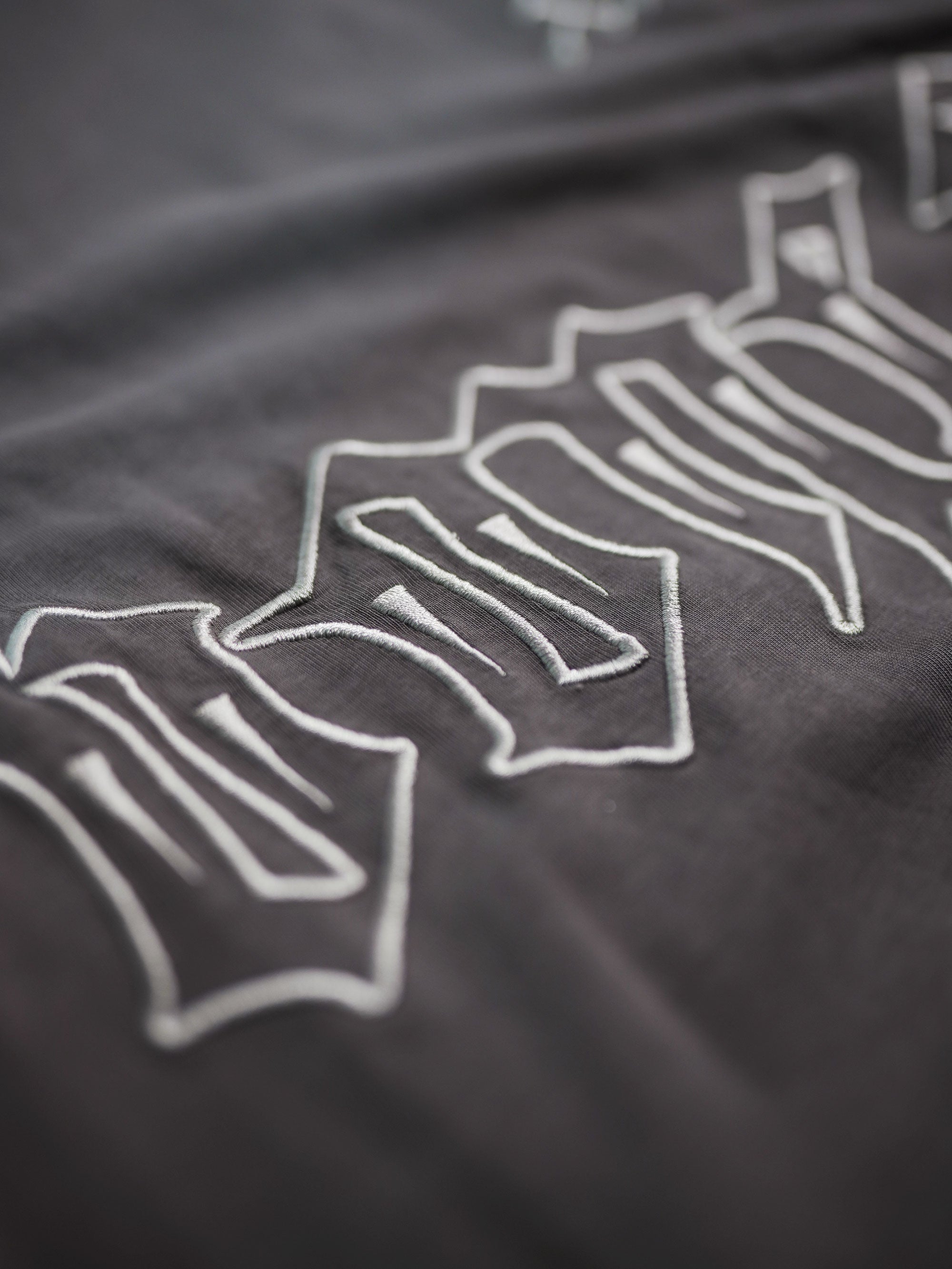3 Piece Panel Tee - Contrast Grey