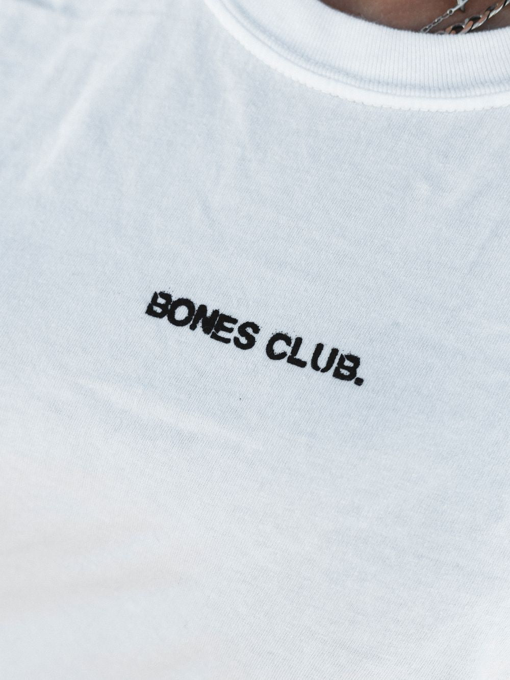 Sort Refer clubSTENCIL Tee - Vintage White | Billy Bones Club