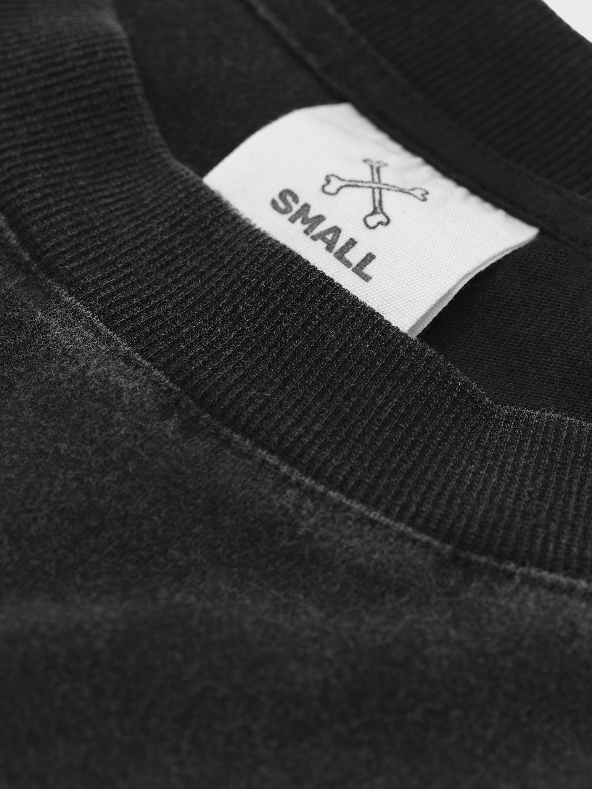 Bones Steeze Cropped Tee - Washed Black