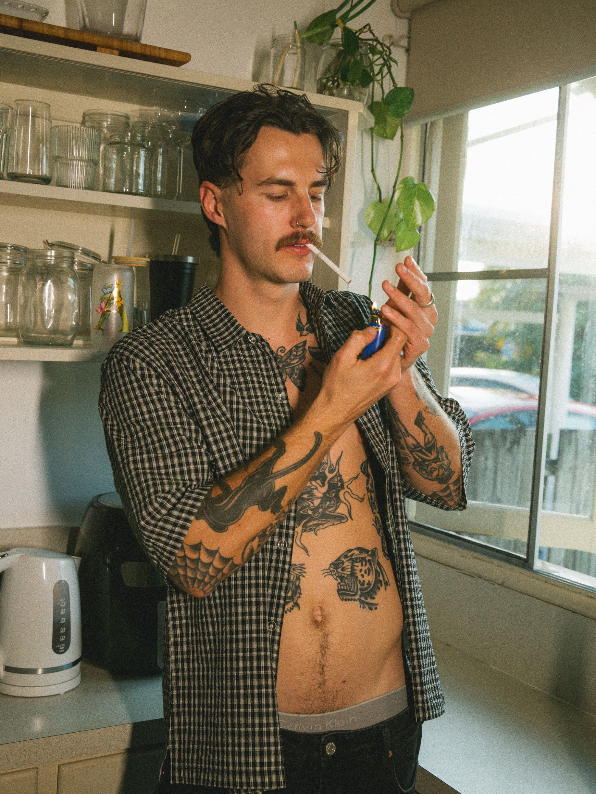 Dead End Plaid Bowlo - Black