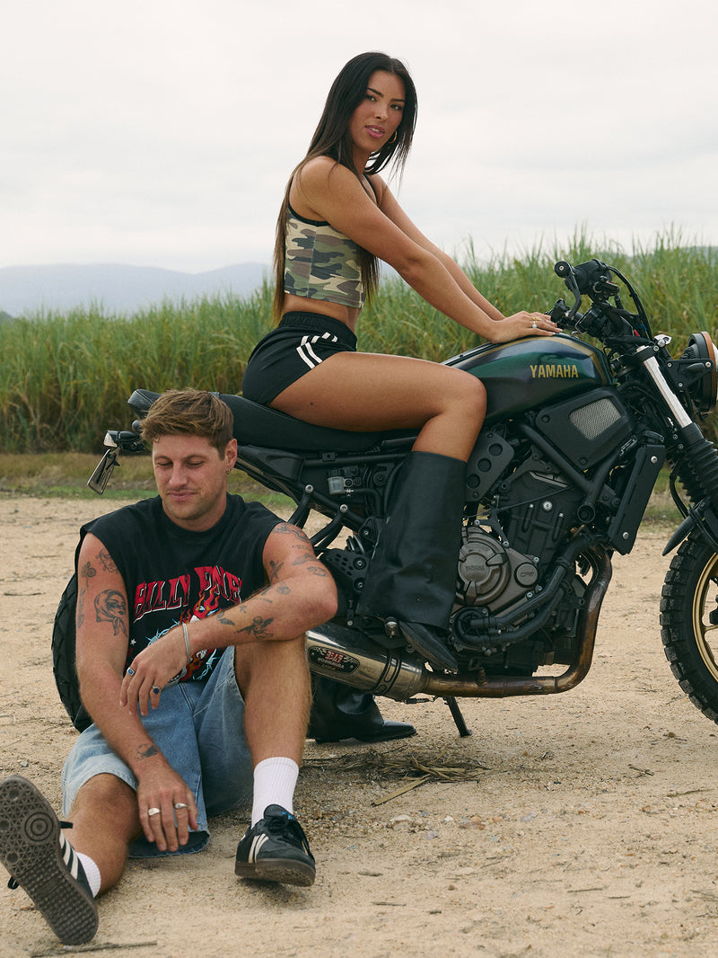 Double Crossed Silk Short - Black