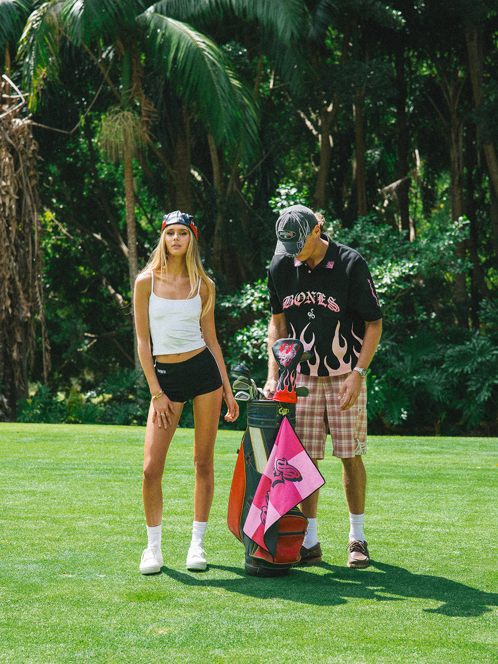 Birdie Golf Headcover - Black/Pink
