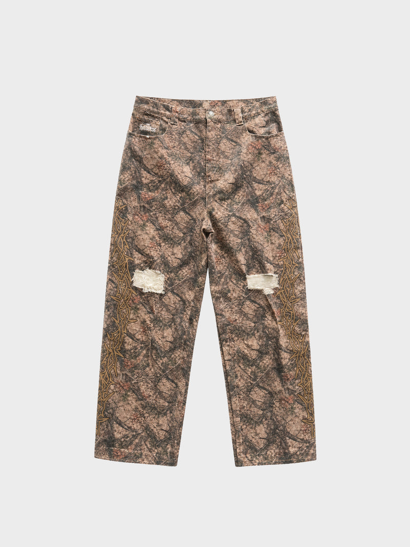 Bones Barb Distressed Pants - Camo
